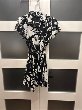 Dynamite Black and White Floral Mini Shirt Dress